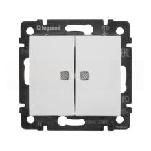 Выключатель Legrand Valena 774428 двухклавишный с подсветкой белый 10А IP20